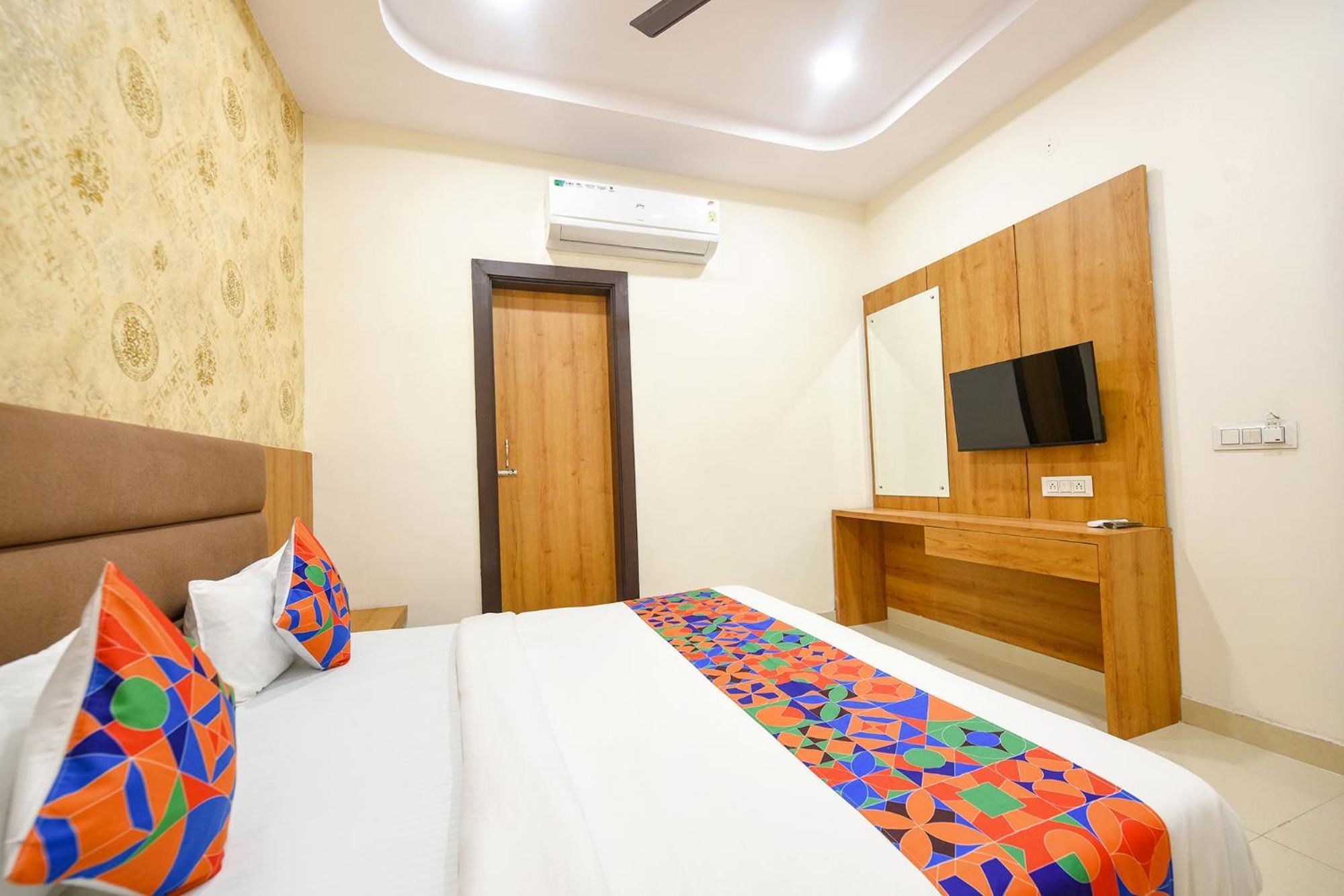 Fabhotel Golden Tree Amritsar Buitenkant foto