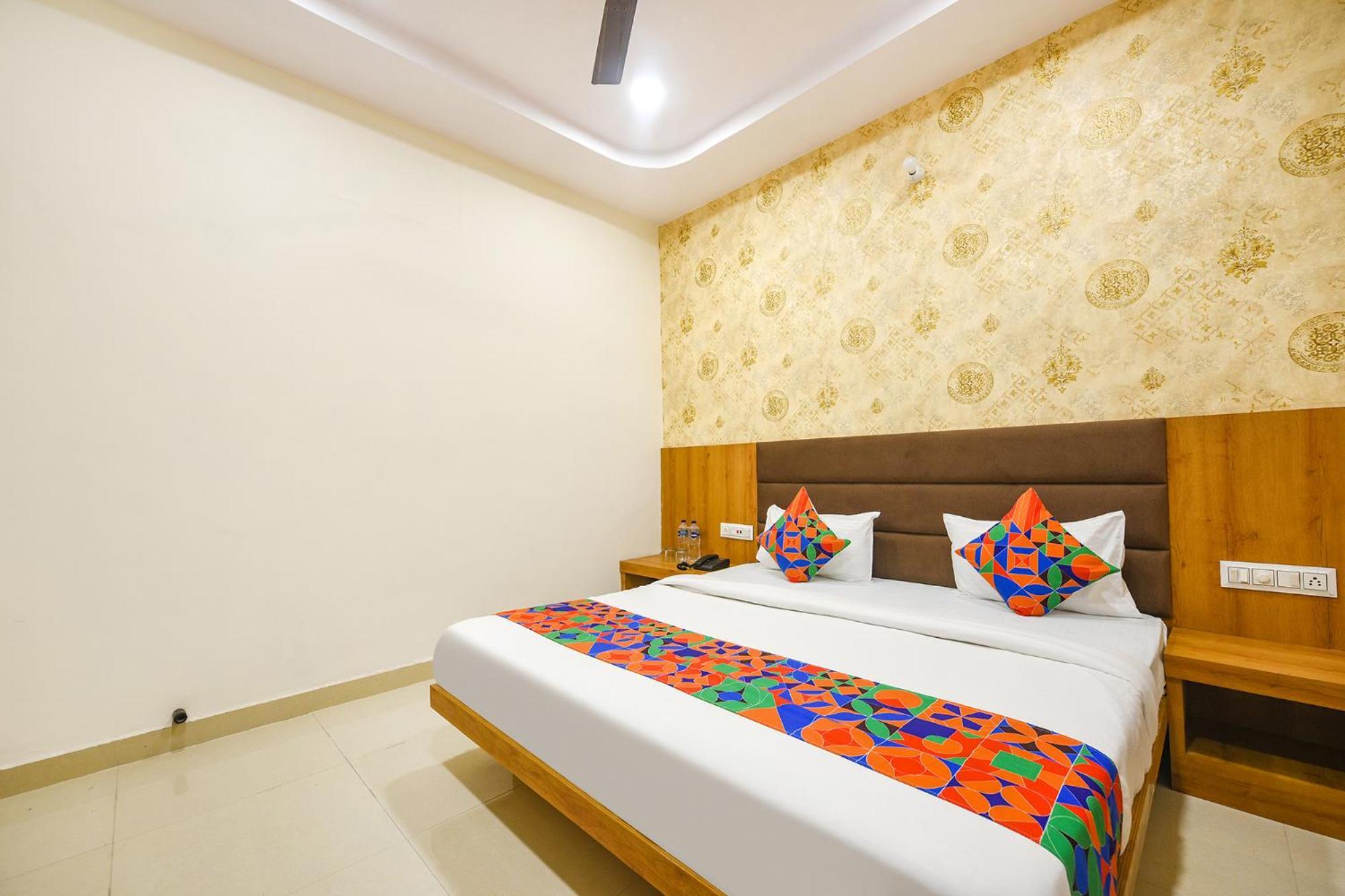Fabhotel Golden Tree Amritsar Buitenkant foto